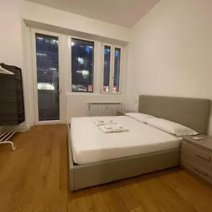 Farolfi Corso Di Porta Vittoria , Milano Italia
